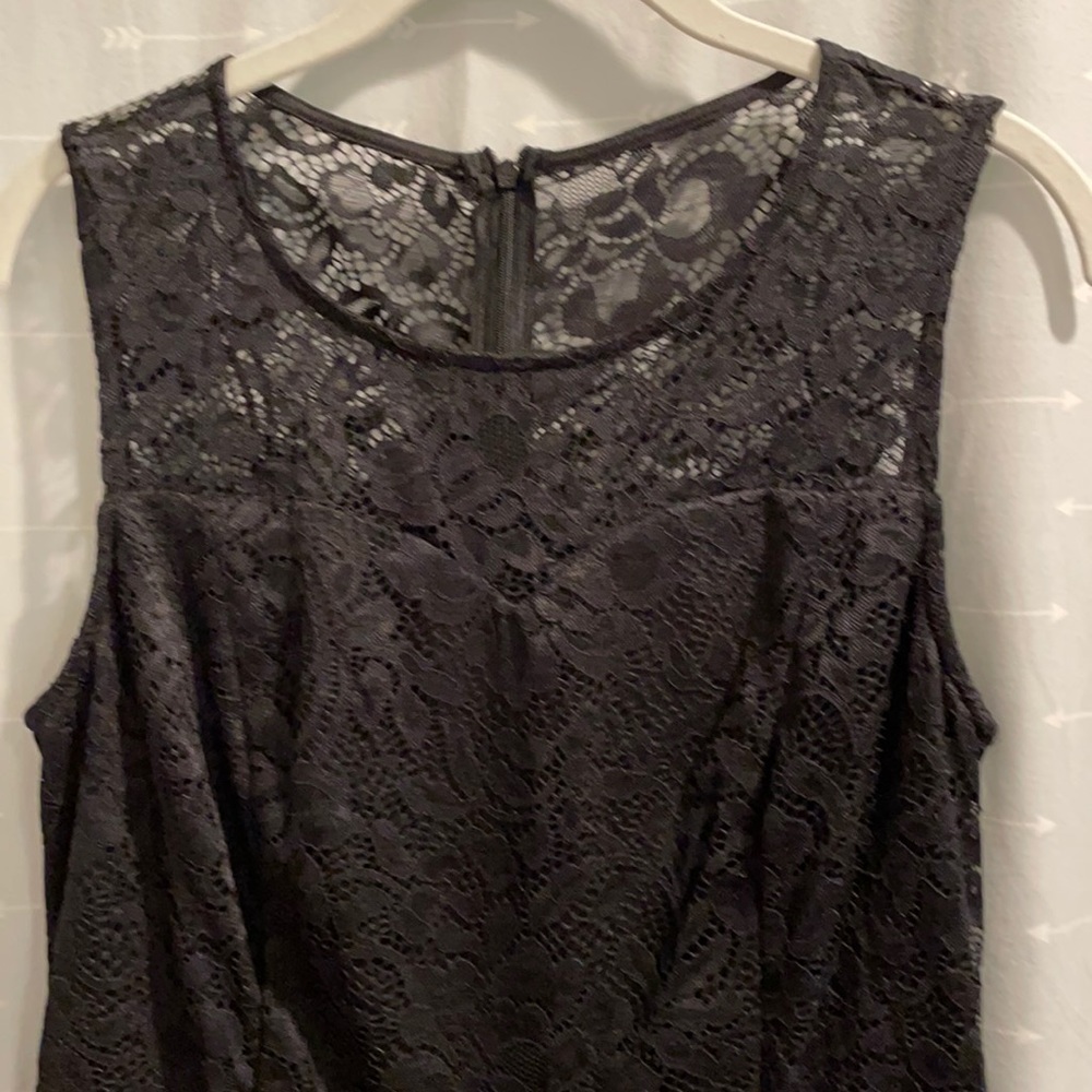 Blake lace women’s formal dress